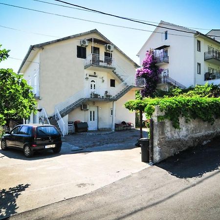 Sofia Rooms Tivat Exterior photo